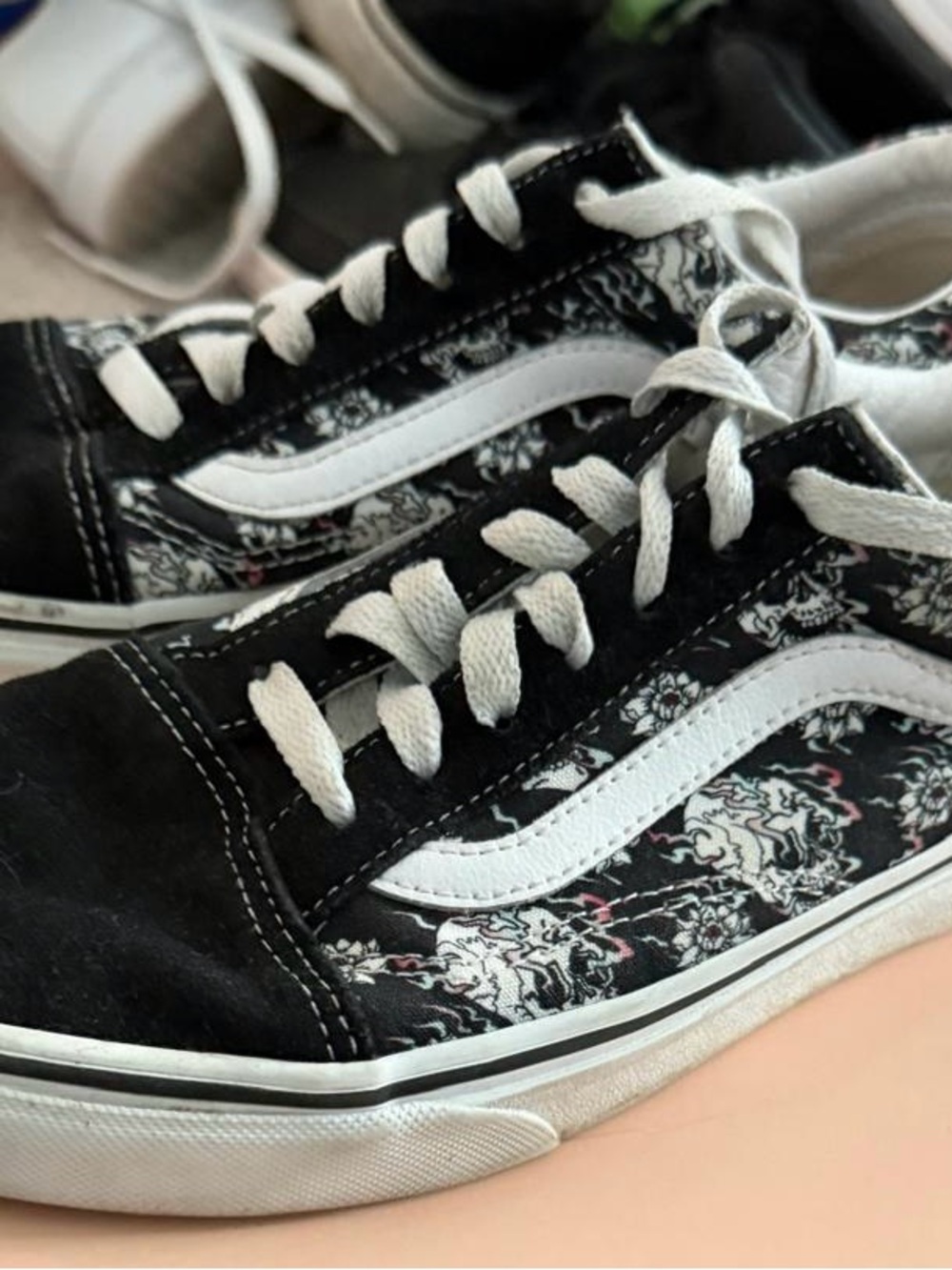 Skull vans